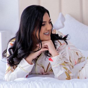 PIJAMA AMERICANO DE CETIM - 1144 FLORAL MARFIM - DONNA DOLCE