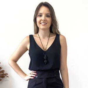 Regata Tulipa Decote V - Preto - DONNA LELLA