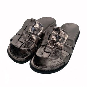 Papete Feminina Rasteira Com Tiras Entrelaçadas 18... - DROPSHIPPING GRIFFE SHOES - SOMENTE CLIENTES AUTORIZADOS