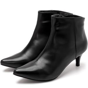 Bota Feminina Cano Curto Bico Fino 180125 Napa Pre... - DROPSHIPPING GRIFFE SHOES - SOMENTE CLIENTES AUTORIZADOS