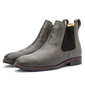 Bota Masculina Chelsea Forrada em Couro Confortável - Cinza - Igo Franca | Especialista em Calçados Sociais e Conforto