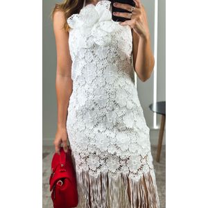 Vestido Curto em Guipir com Franjas e Maxi Flor - Branco