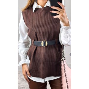 Camisa com Colete Tricô e Cinto - Marrom