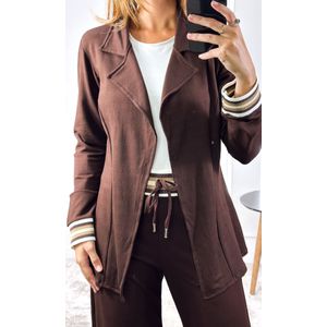 Conjunto Blusa, Calça e Blazer - Marrom