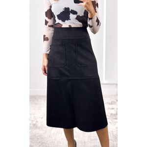 Saia Gordê Suede com Bolso - Preto