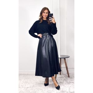 Blusa Curta Tricô Modal Eloá - Preto