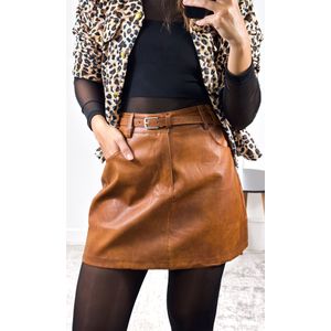Short Saia Courino com Cinto - Caramelo