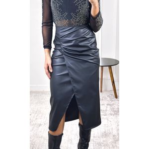 Saia Midi Courino Drapeada - Preto