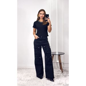 Blusa Malha Pedras na Gola - Preto
