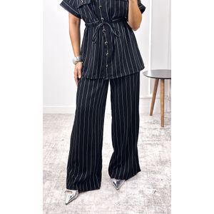 Conjunto Risca de Giz Parka e Calça - Preto