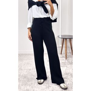 Conjunto Tricô Modal Blusa e Calça Elena - Preto