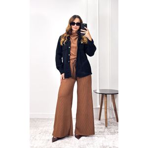 Conjunto Texturizado Blusa Cavada e Calça - Marrom
