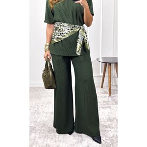 Conjunto Texturizado Blusa e Calça - Verde Escuro