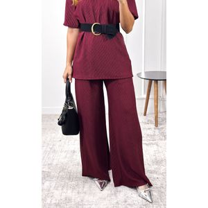 Conjunto Texturizado Blusa e Calça - Bordô