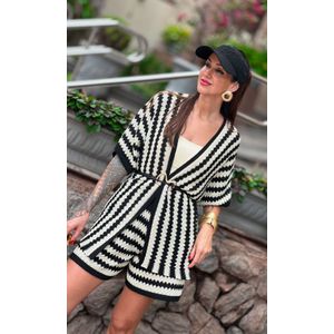 Conjunto Crochê Kimono e Short - Preto/Cru