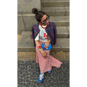 Saia Evase Listra Fina - Branco/Vermelho