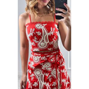 Conjunto Crochê Paisley Cropped e Saia - Vermelho
