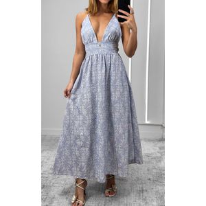 Vestido Godê Decote V Bordado Ramos - Azul Médio