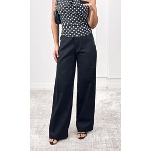 Blusa Frente Única Poá - Preto/Branco