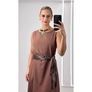 Vestido Reto Decote Redondo Haze - Marrom