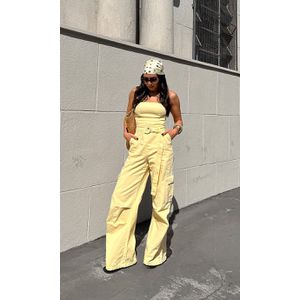 Macacão Jeans Utility sem Alça - Amarelo