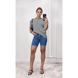 Camiseta Listra Fina Gola Verde - Preto/Branco