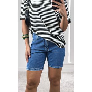 Camiseta Listra Fina Gola Verde - Preto/Branco