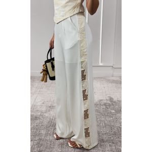 Conjunto Blusa e Calça Guipir Lateral - Branco