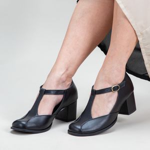 Sapato Retro Feminino de couro cor Preto com salto... - LILASCALCADOS