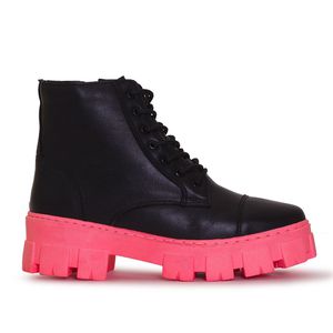 Coturno Feminino Couro Legítimo Tratorado Preto e Pink - Haldrys