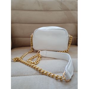 BOLSA BASICA E CHARMOSA Couro Legítimo - Magia Bolsas e Acessórios