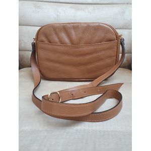 BOLSA COM REPARTIÇÃO EXTERNA Couro Legítimo - Magia Bolsas e Acessórios