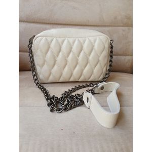 BOLSA MATELASSÊ COM ALÇA DE Corrente - Magia Bolsas e Acessórios