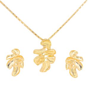 Conjunto de Gargantilha e Par de Brinco Folhas Rús... - EFEITO NATURAL
