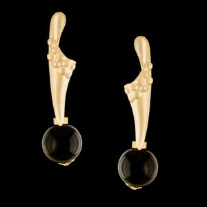 Brinco folheado à ouro 18k Cone - 202 - EFEITO NATURAL