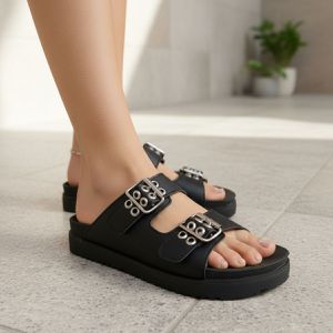 Sandalia Papete Feminina Urban sola tratorada com Fivelas duplas Estilo e Conforto para o seu Dia a Dia