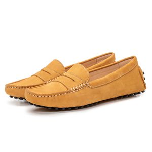 Mocassim Feminino Nice Em Couro Amarelo Savelli - SAVELLI CALÇADOS