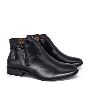 Bota feminina em Couro Perlatto Cano Baixo - ZOCCOLETTE