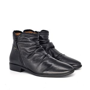 Bota Cano Curto Perlatto em Couro Preto - ZOCCOLETTE
