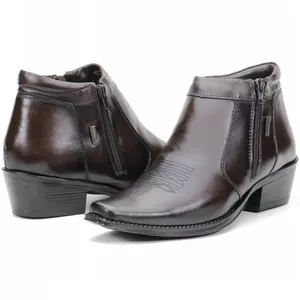 Bota Masculina Em Couro Bico Fino Marrom Kéffor Linha Comitiva