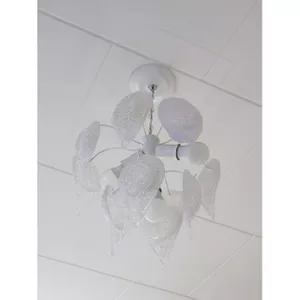 LUSTRE COM 12 FOLHAS BRANCO JOTA - Sperandio
