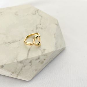 Anel Voltas Organico Regulável Folheado em Ouro 18k