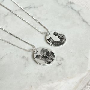 Kit 2 - 2 Colares medalha M Personalizadas Folheado em Prata 925