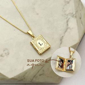 Colar Relicário Livro Personalizado com Foto Banhado a Ouro 18k
