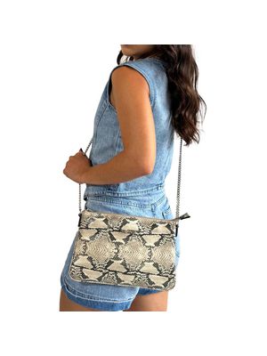 Bolsa Clutch Transversal em Couro Griffazzi Preta