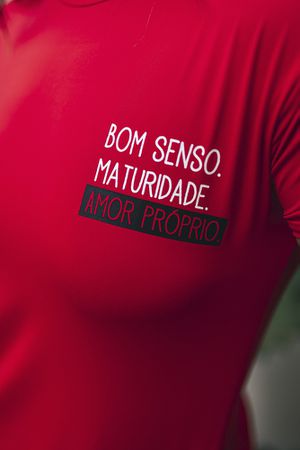 Camiseta Bom Senso Maturidade - Vermelho - 5072 - Funlab