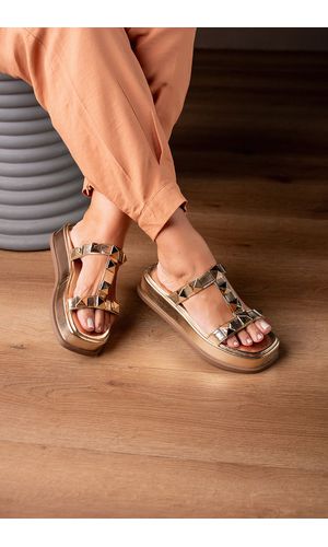 SANDÁLIA FLATFORM MAX PIRÂMIDE 5CM_155 - OURO - 15... - Cordélia Store