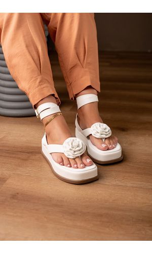 SANDÁLIA FLATFORM DEDO FLOR 5CM_161 - BRANCO - 161... - Cordélia Store