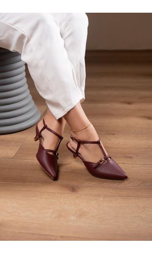 Scarpin Fivela/Tira salto 2 cm_414- Marsala - 414-... - Cordélia Store