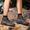  Bota Adventure em Couro GW24 Café 